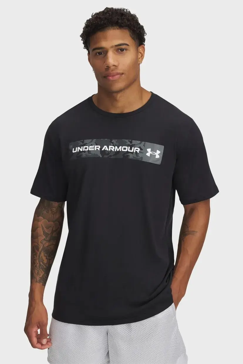Футболка чоловіча Under Armour Camo Chest Stripe Ss