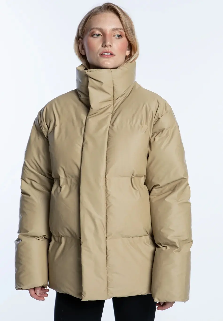 Куртка унисекс Rains Bator Puffer Jacket W3t3