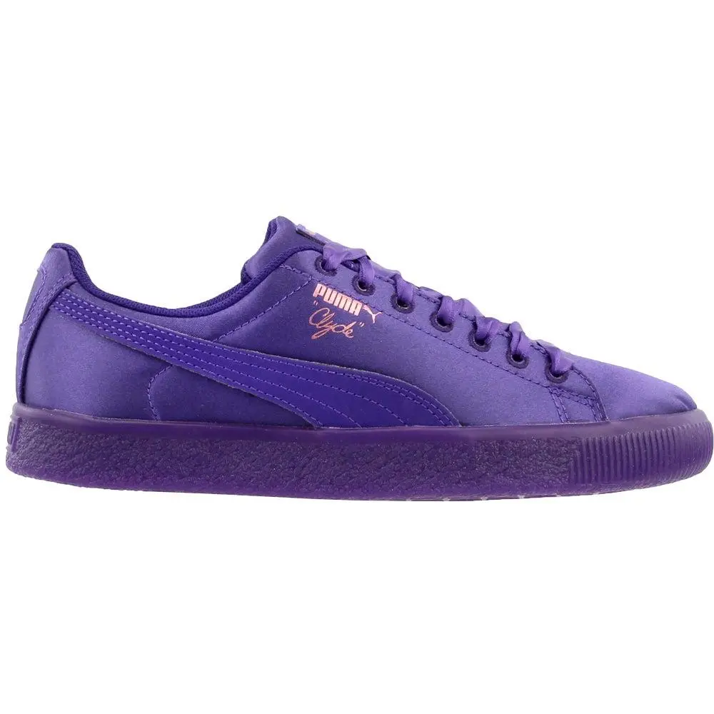 Кросівки жіночі Puma Clyde Satin