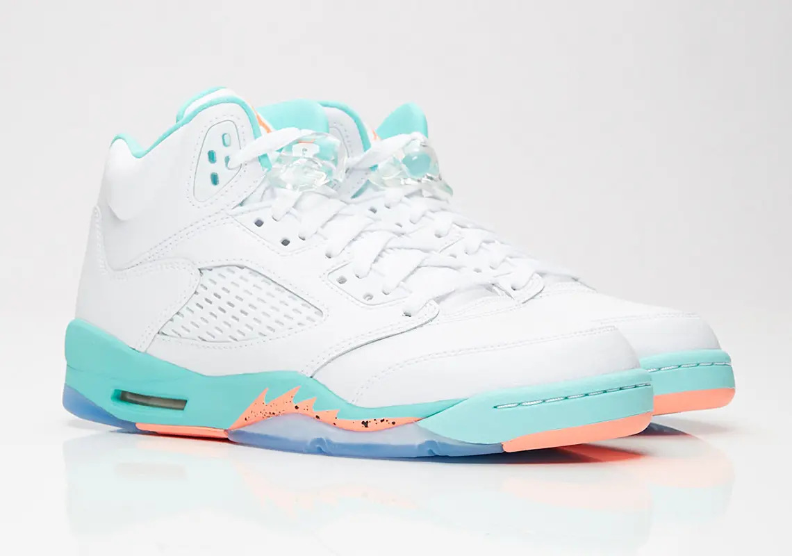 Кросівки жіночі Jordan 5 Retro Light (Gs)