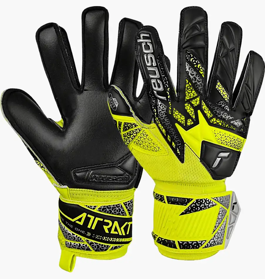 Футбольные перчатки унисекс Reusch Attrakt Silver Junior