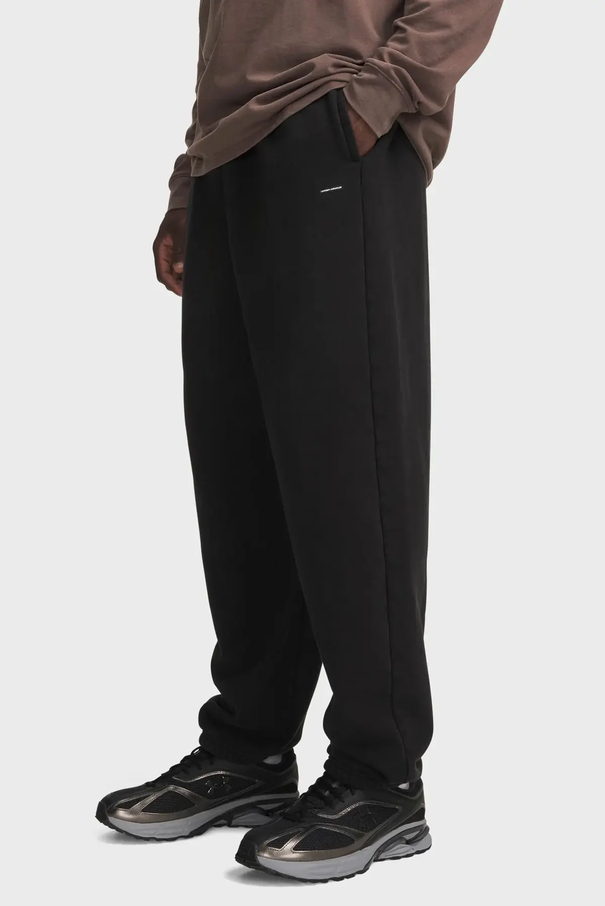 Брюки чоловічі Under Armour Icon Hw Flc Washed Pants чорні 6014446-008