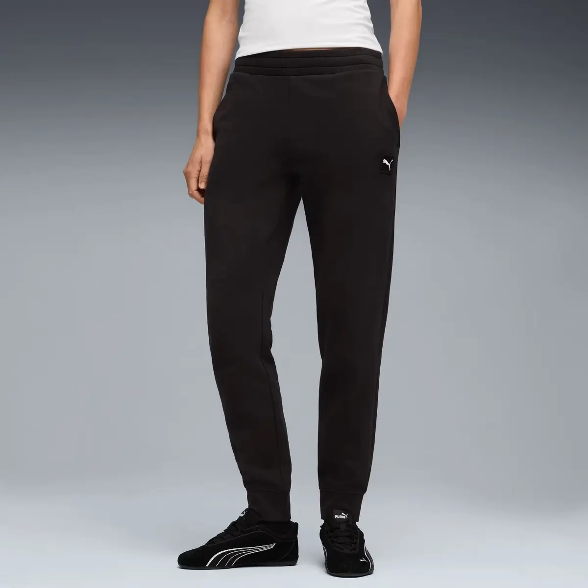Брюки унисекс Puma Ess Elevated Sweatpants