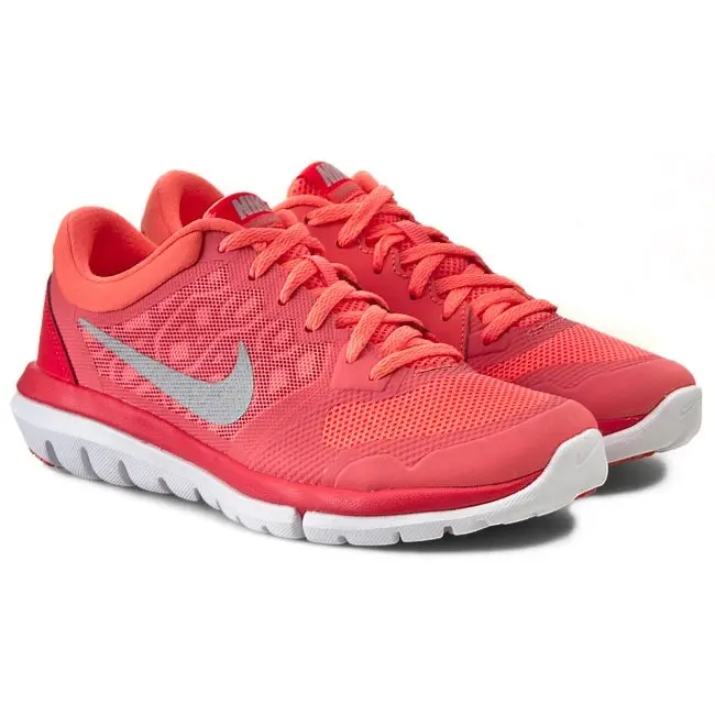 Кроссовки женские Nike Flex 2015 Rn