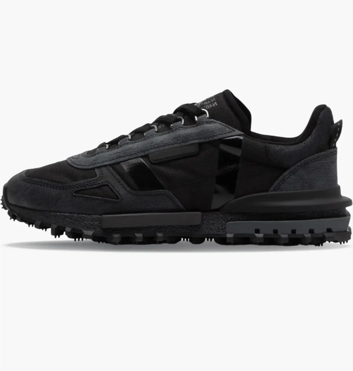 Кроссовки мужские Lacoste Elite Active черные 750SMA008302H