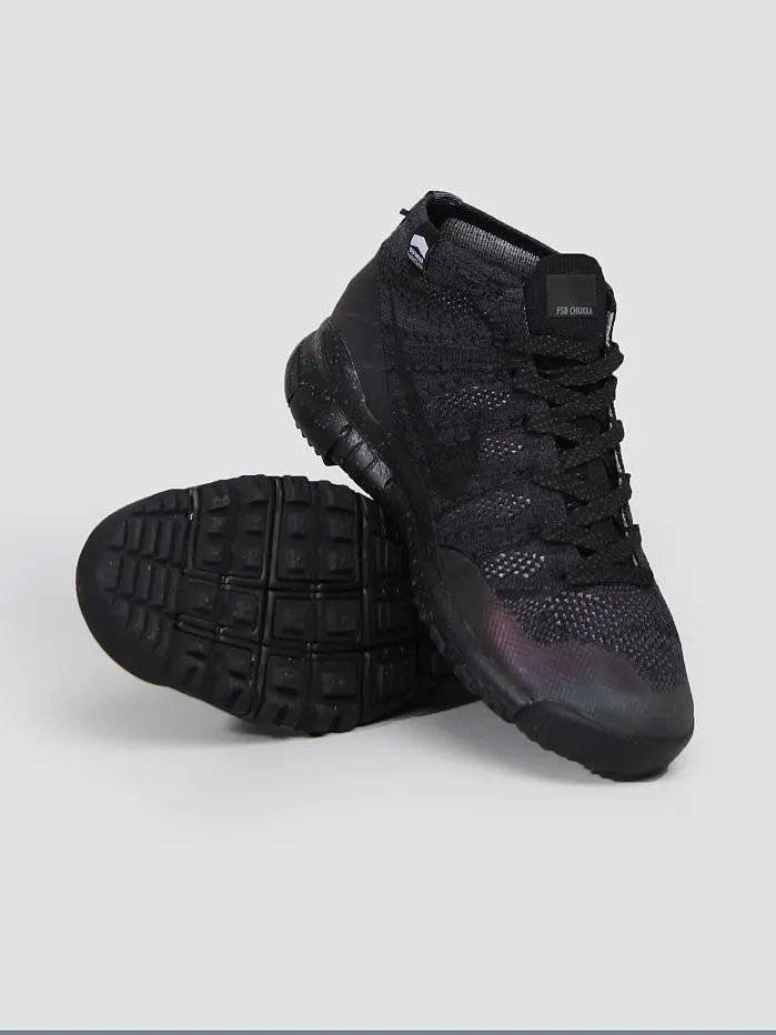 Кроссовки женские Nike Wmns Flyknit Trnr Chukka Fsb