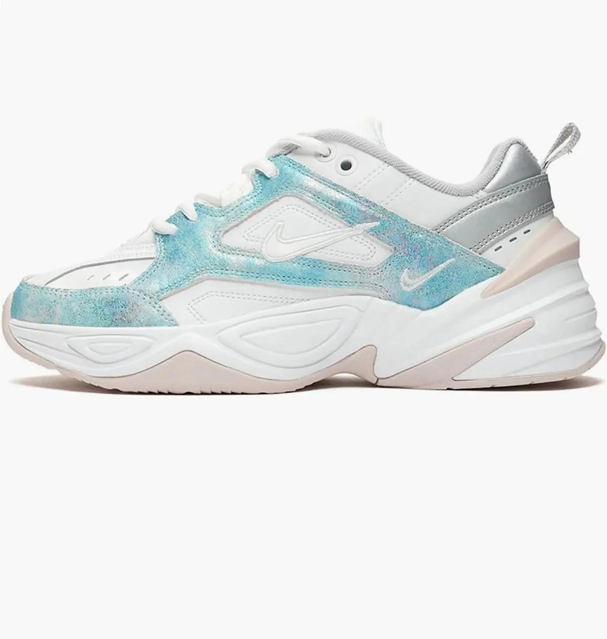 Кросівки жіночі Nike M2k Tekno