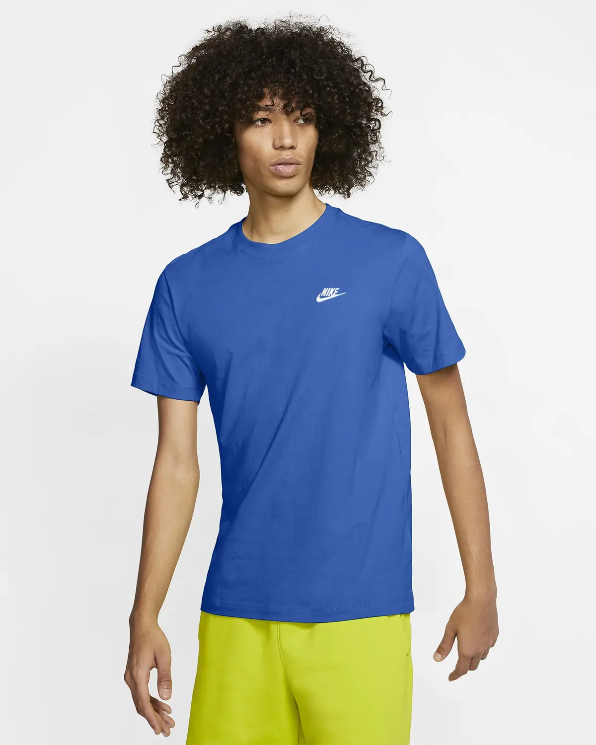 Футболка чоловіча Nike Sportswear Club