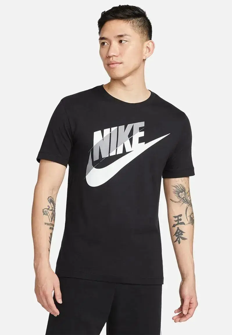 Футболка чоловіча Nike Nsw Block Futura Fs Tee