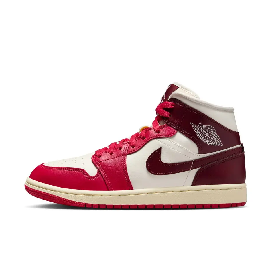 Кросівки жіночі Jordan W Air Jordan 1 Mid