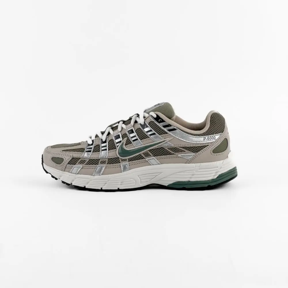 Кросівки чоловічі Nike P-6000