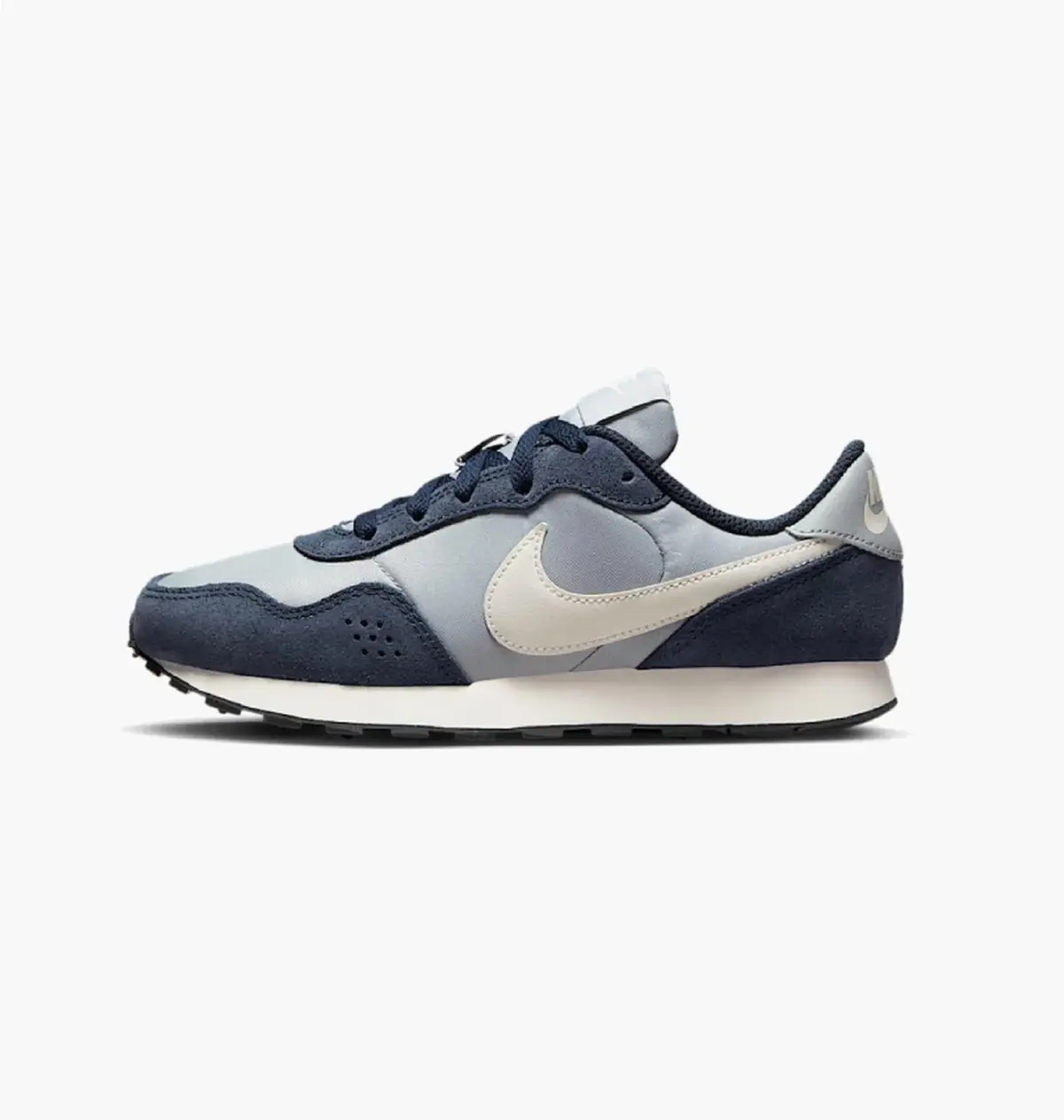 Кросівки підліткові Nike Md Valiant (Gs)
