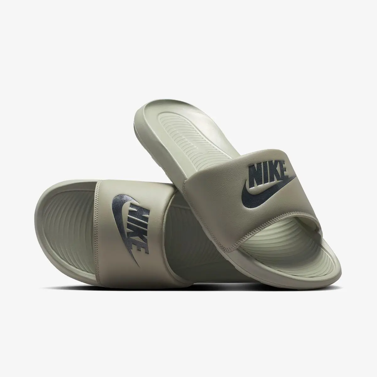 Тапочки чоловічі Nike Victori One Slide