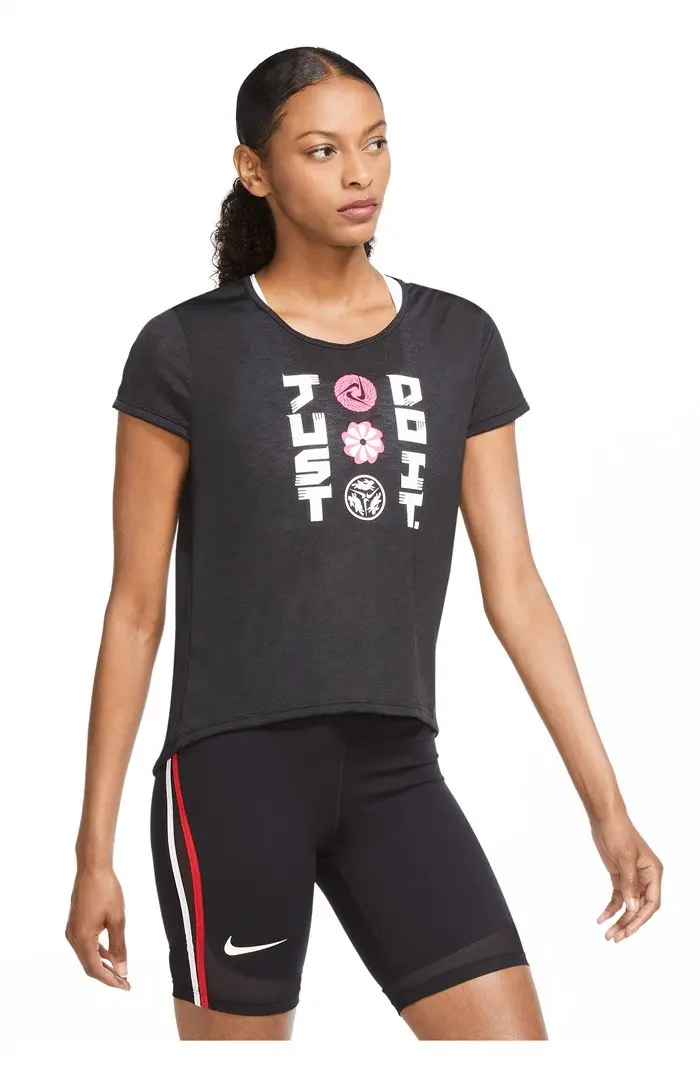 Футболка женская Nike Icnclsh Ss