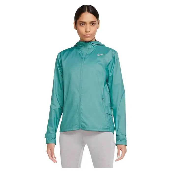 Ветровка женская Nike Essential Jacket
