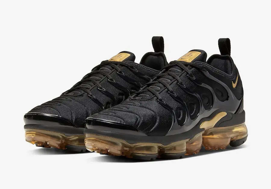 Кроссовки мужские Nike Air Vapormax Plus