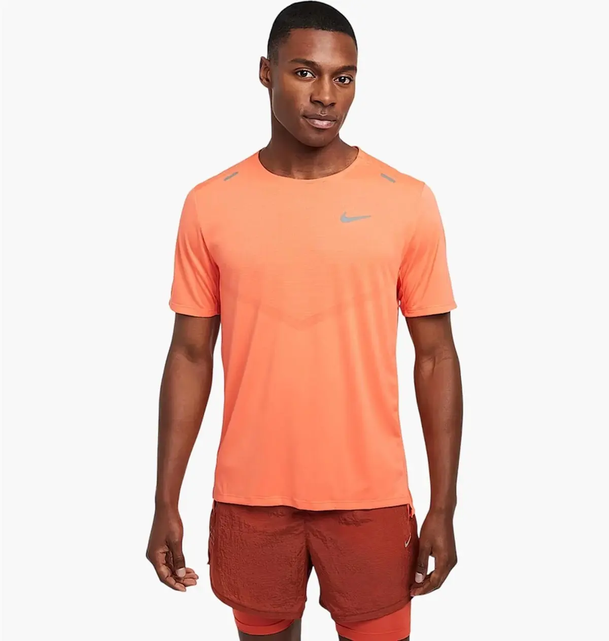 Футболка чоловіча Nike Rise 365 Dri-Fit Short-Sleeve Running Top Peach