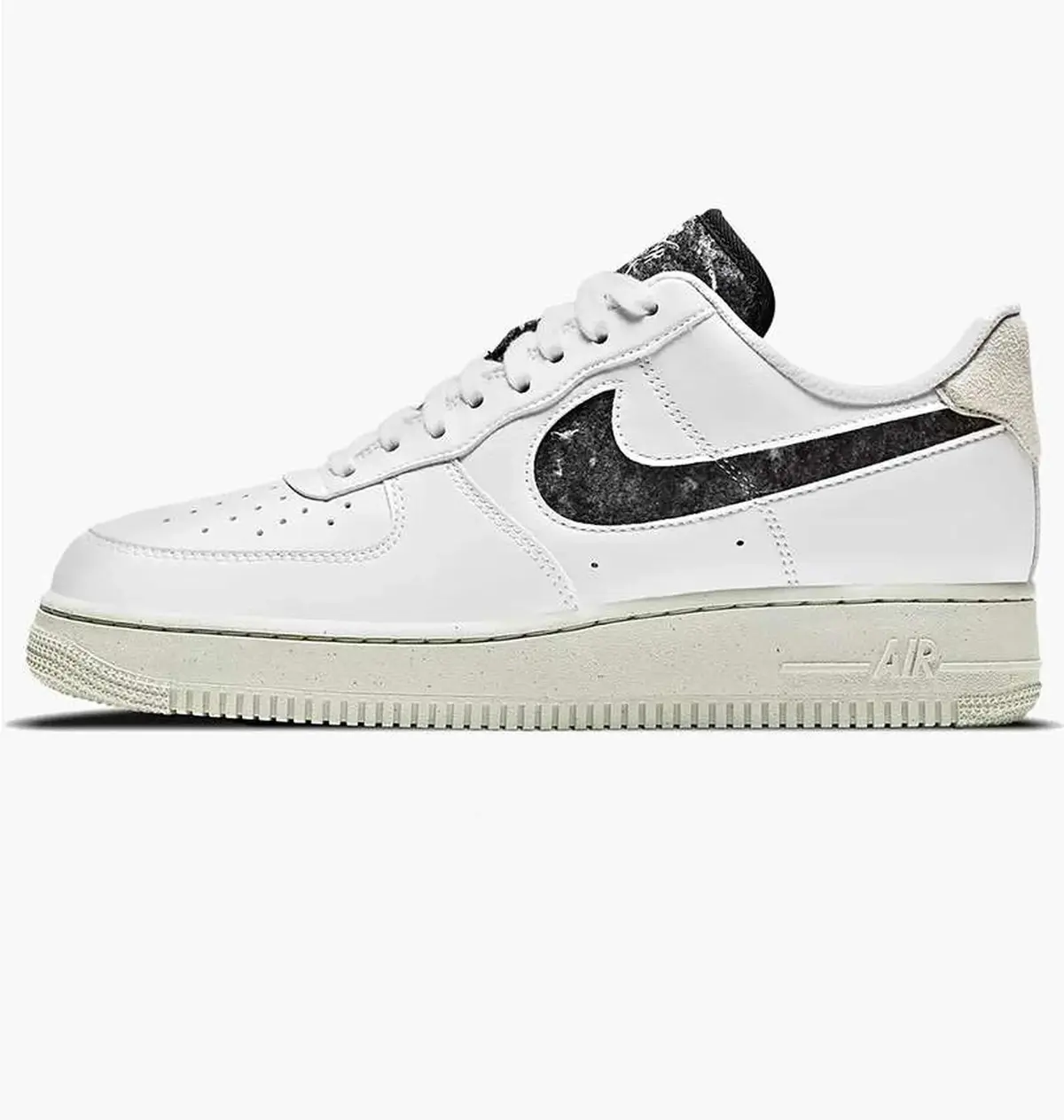 Кросівки жіночі Nike Air Force 1'07 Se