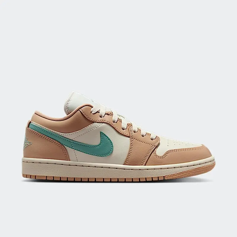 Кроссовки женские Jordan Air 1 Low