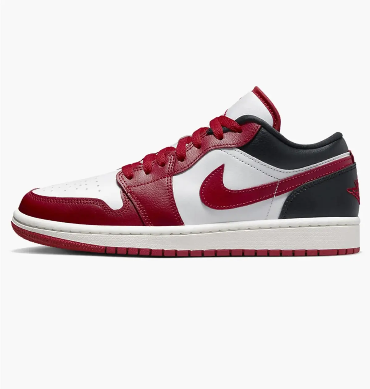 Кроссовки женские Nike Air Jordan 1 Low