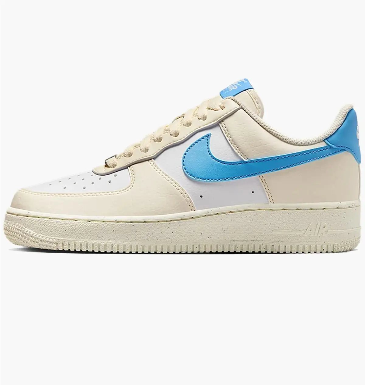 Кросівки жіночі Nike Air Force 1 07 Next Nature White