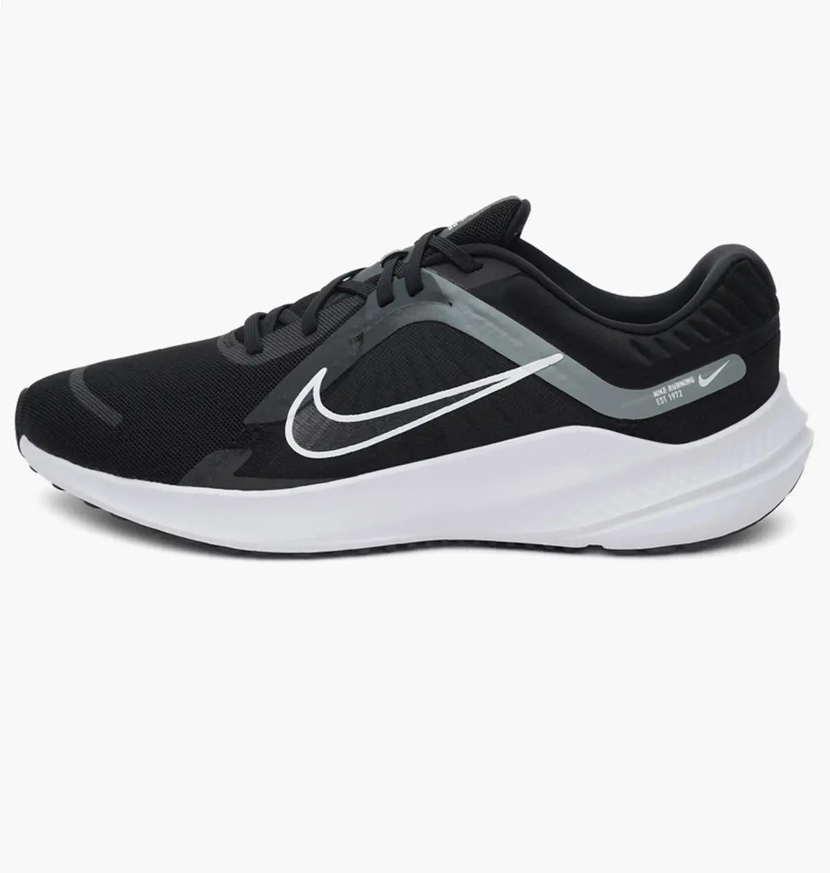 Кросівки чоловічі Nike Quest 5