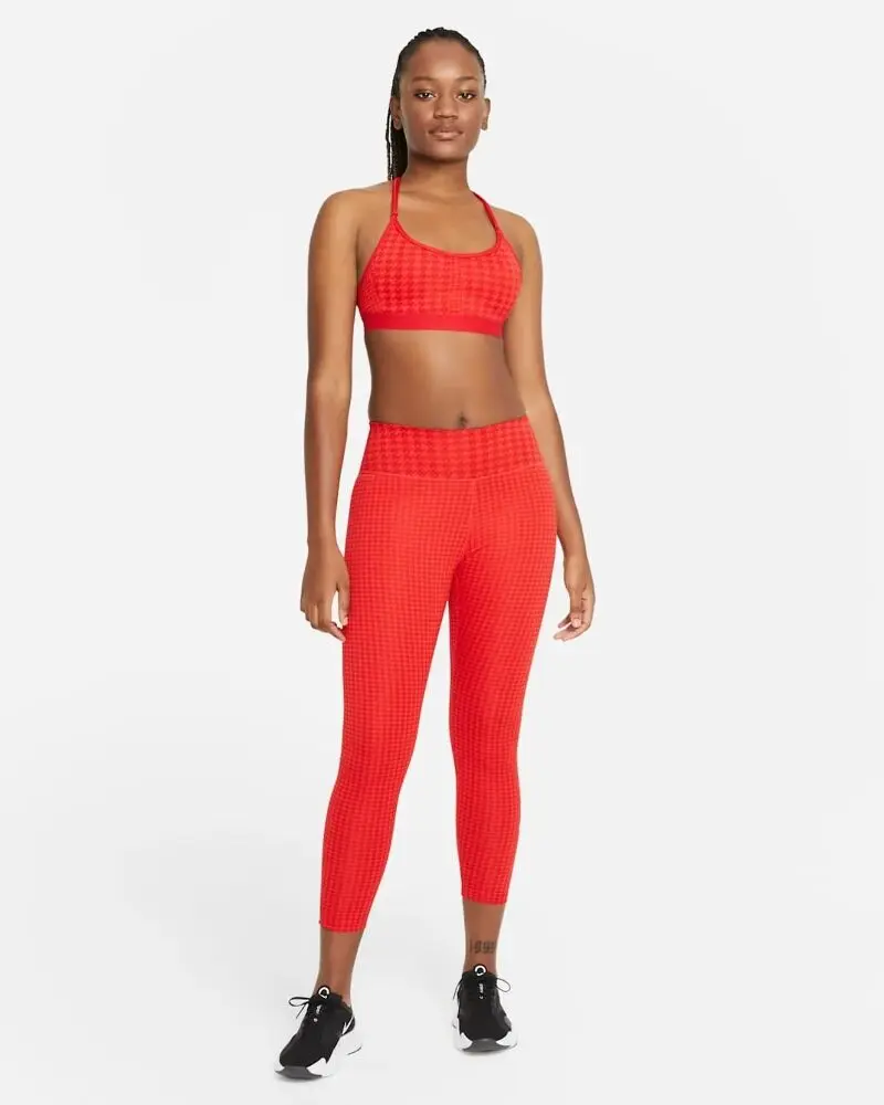 Спортивный костюм женской Nike Indy Icon Clash