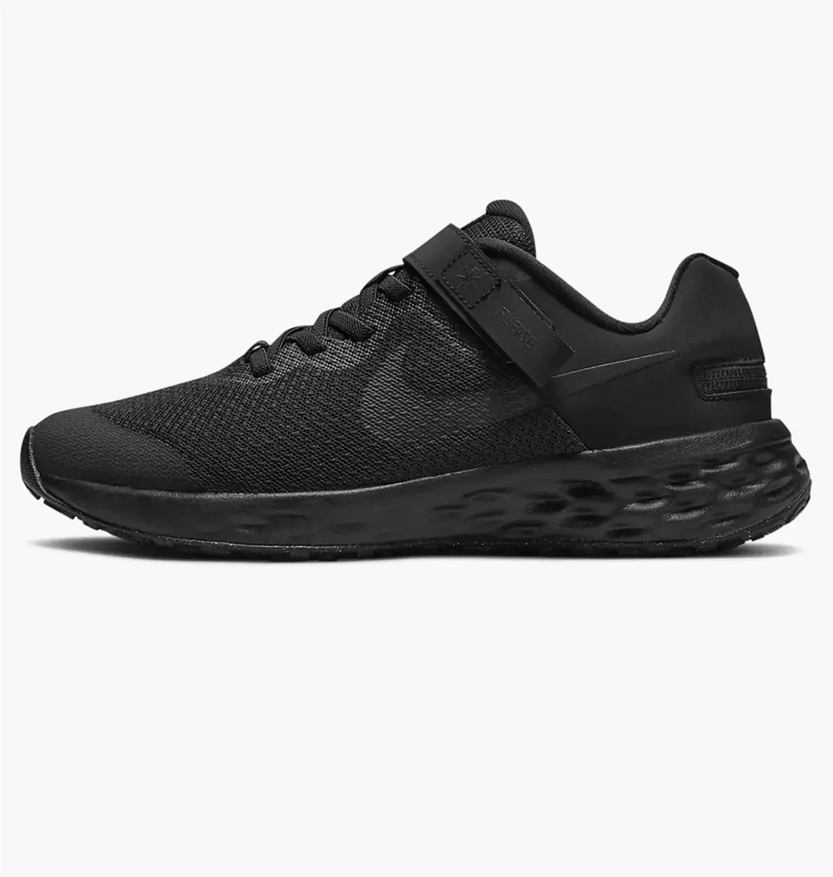 Кросівки жіночі Nike Revolution 6 Flyease Nn (Gs)