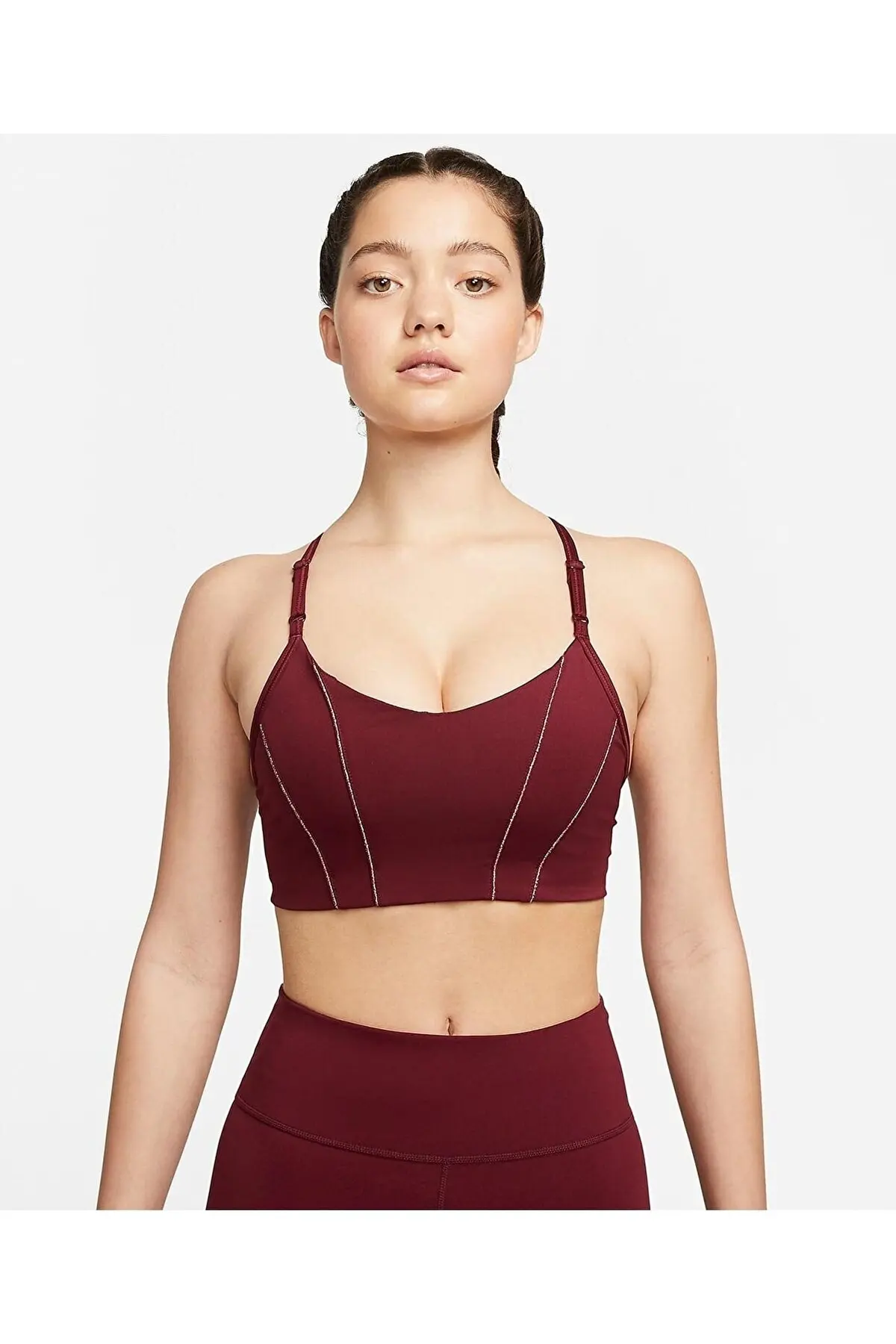 Спортивный топ женской Nike Yoga Dri Fit Indy Light Support Bra