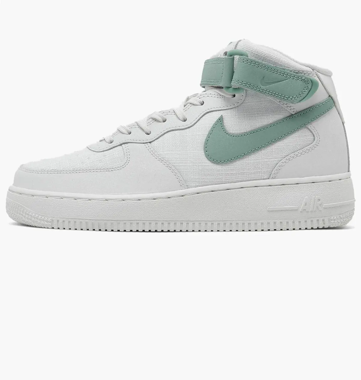 Кроссовки женские Nike Wmns Air Force 1 07 Mid