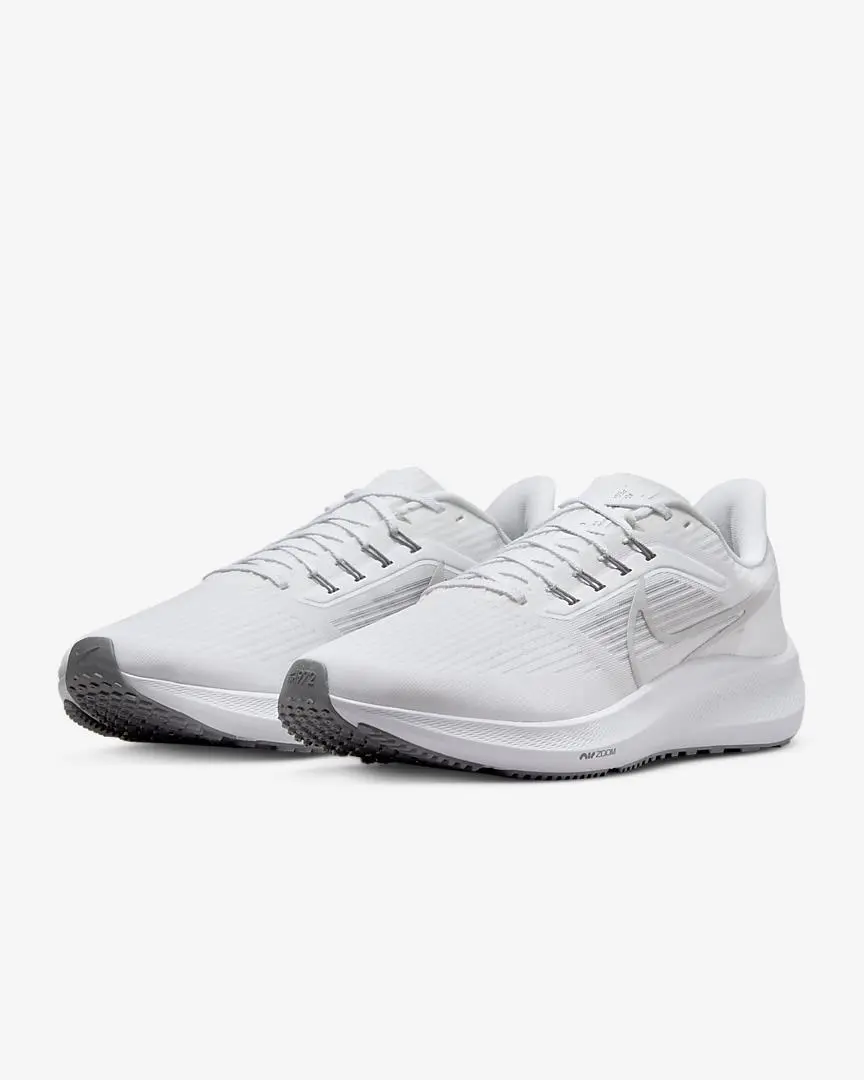 Кросівки для бігу чоловічі Nike Pegasus 39