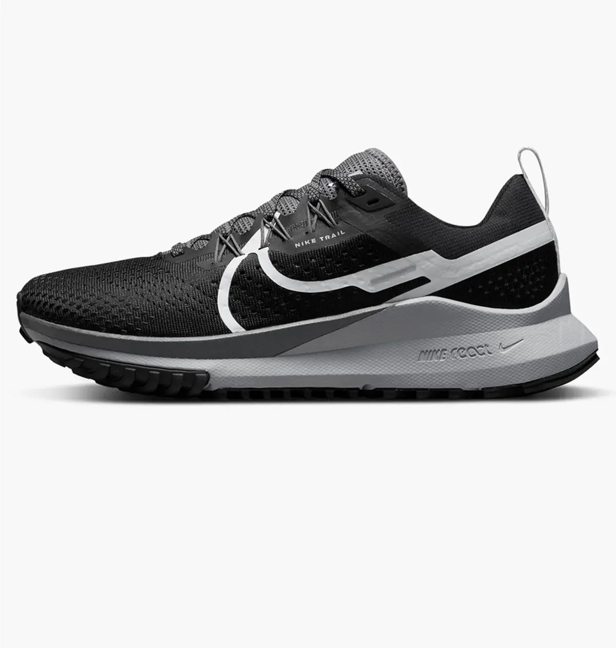 Трейловые кроссовки для бега женские Nike React Pegasus Trail 4