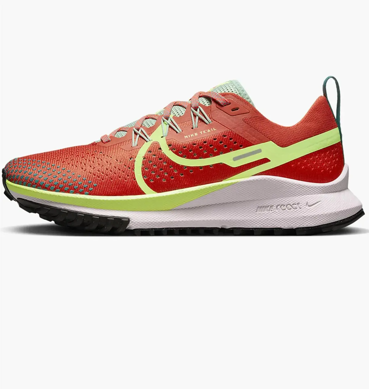 Кроссовки женские Nike Eact Pegasus Trail 4
