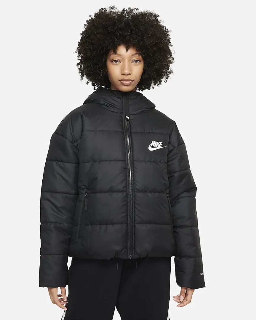 Куртка жіноча Nike Sportswear Therma-Fit Repel