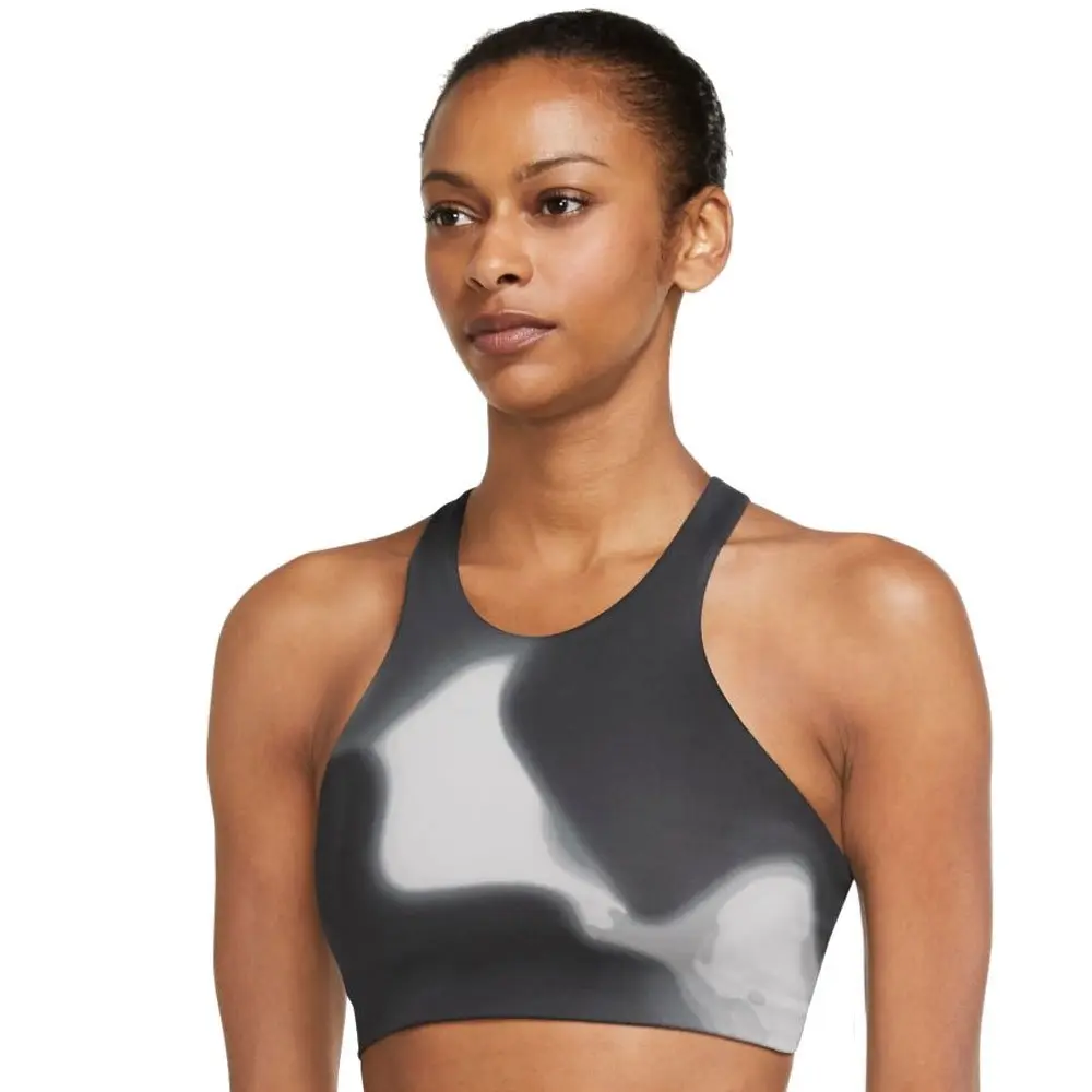 Спортивный топ женской Nike Ny Df Swsh
