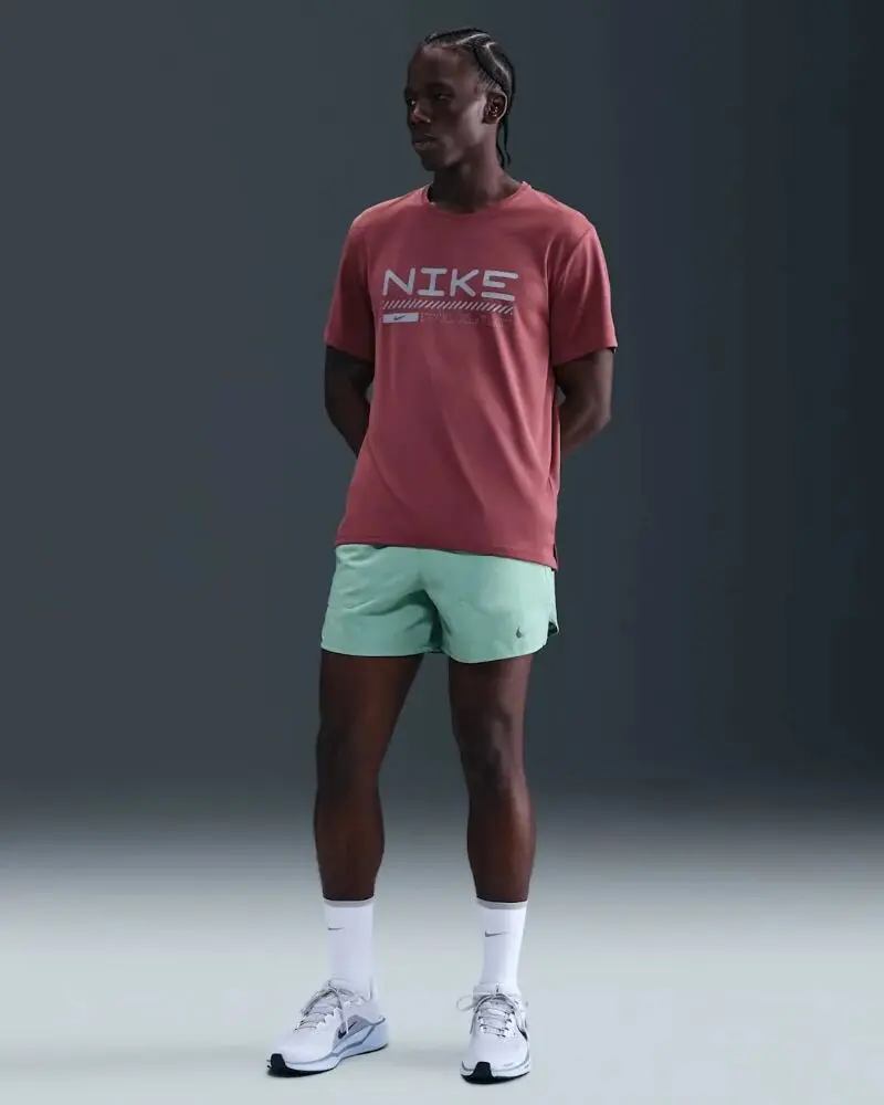 Шорти чоловічі Nike Stride Dri-FIT 13Cm