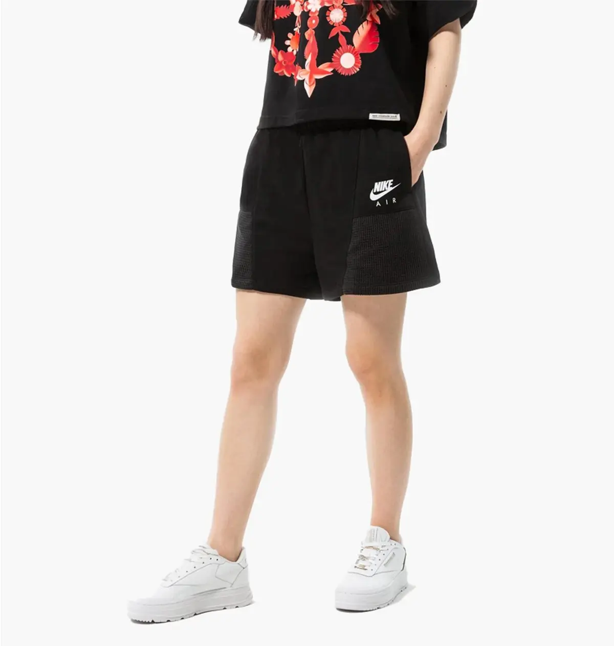 Шорты женские Nike Short