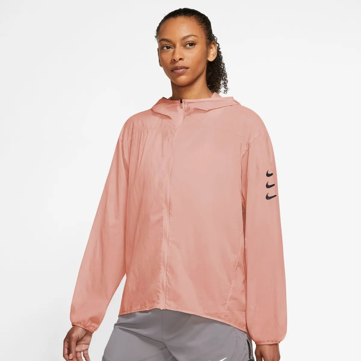 Ветровка женская Nike Storm-Fit Run Division