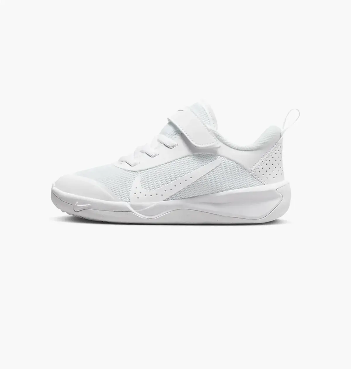 Кросівки дитячі Nike Omni Multi-Court Little Kids' Shoes