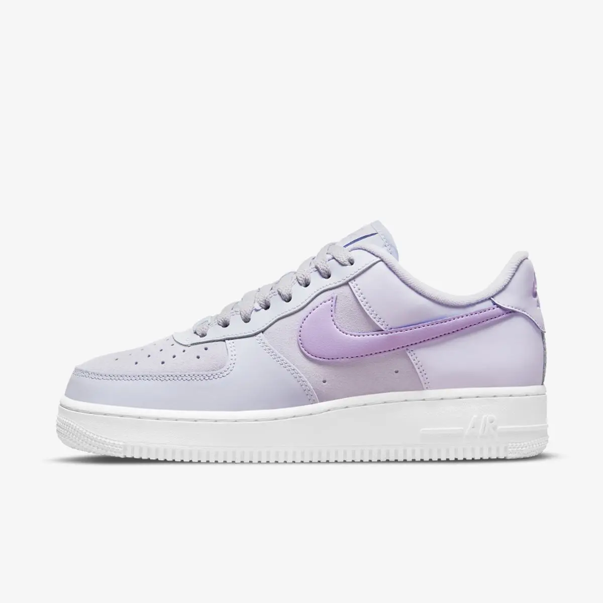 Кроссовки женские Nike Air Force 1 07 Ess