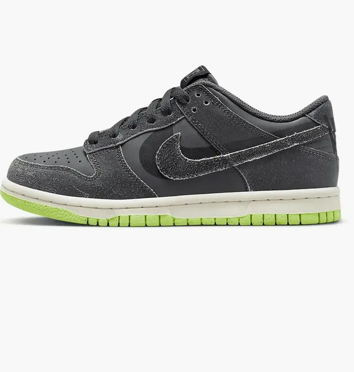 Кроссовки женские Nike Dunk Low Se (Gs)