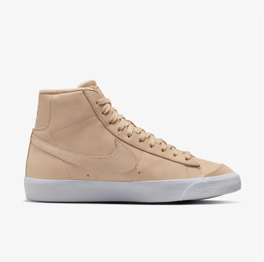Кеды женские Nike Blazer Mid Premium бежевые кожаные DQ7572-200