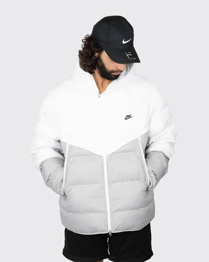 Куртка чоловіча Nike Sportswear Storm-Fit Windrunner