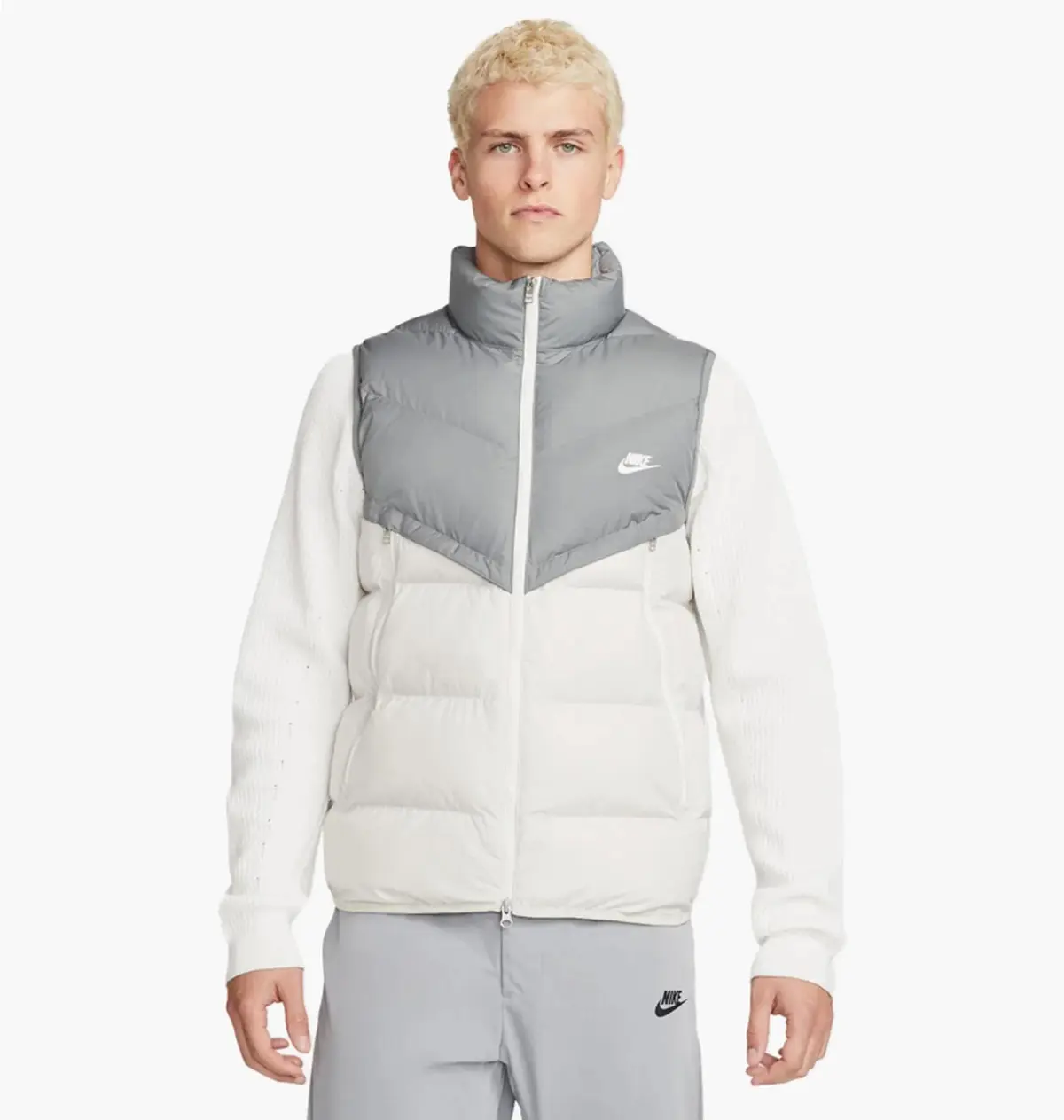 Жилетка чоловіча Nike Storm-Fit Windrunner