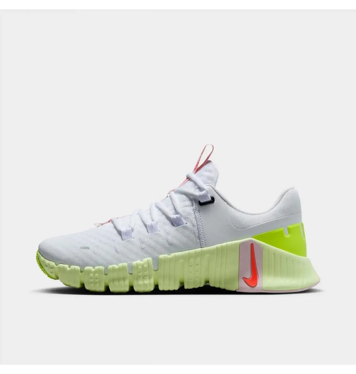 Кросівки жіночі Nike Free Metcon 5