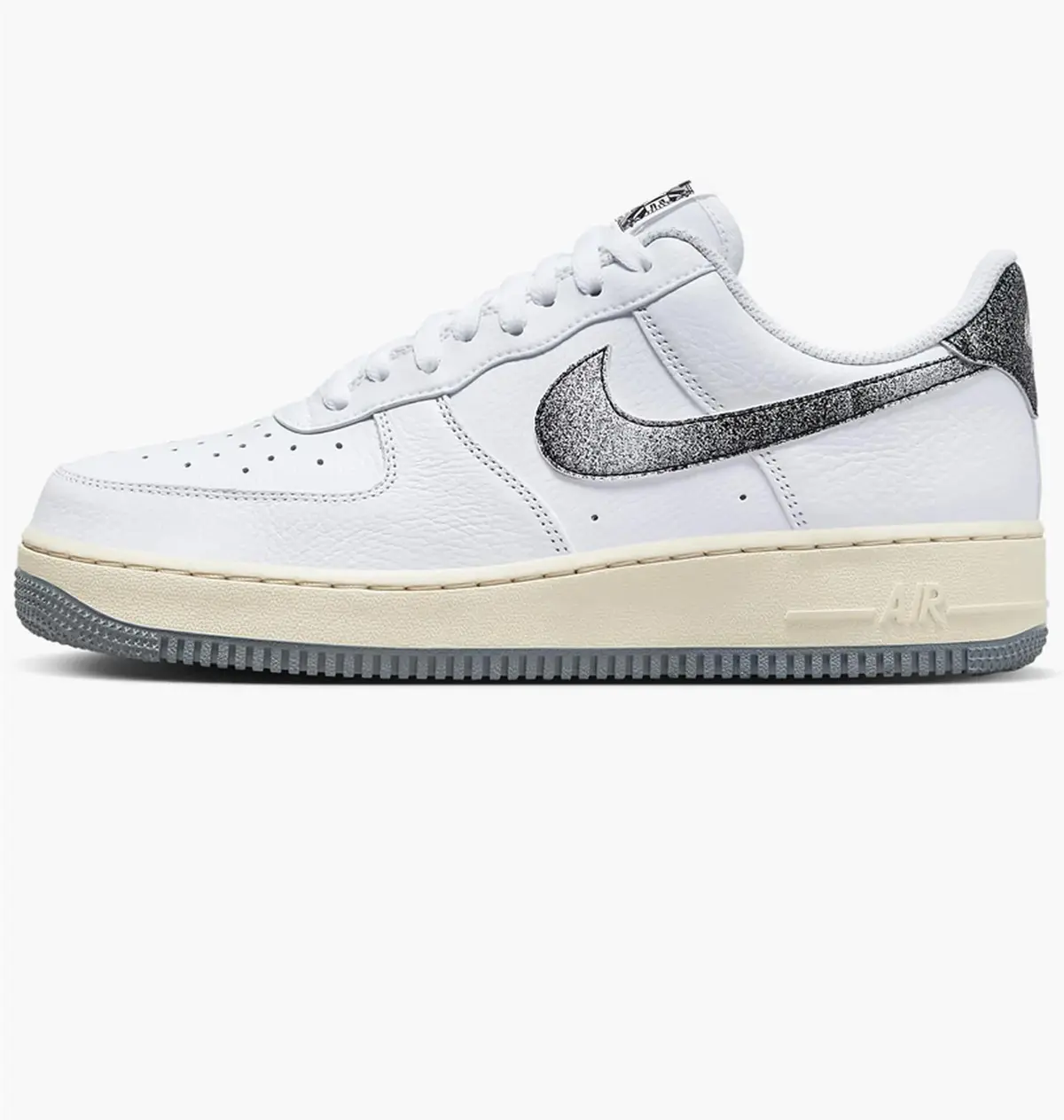 Кроссовки мужские Nike Air Force 1 07 Lx