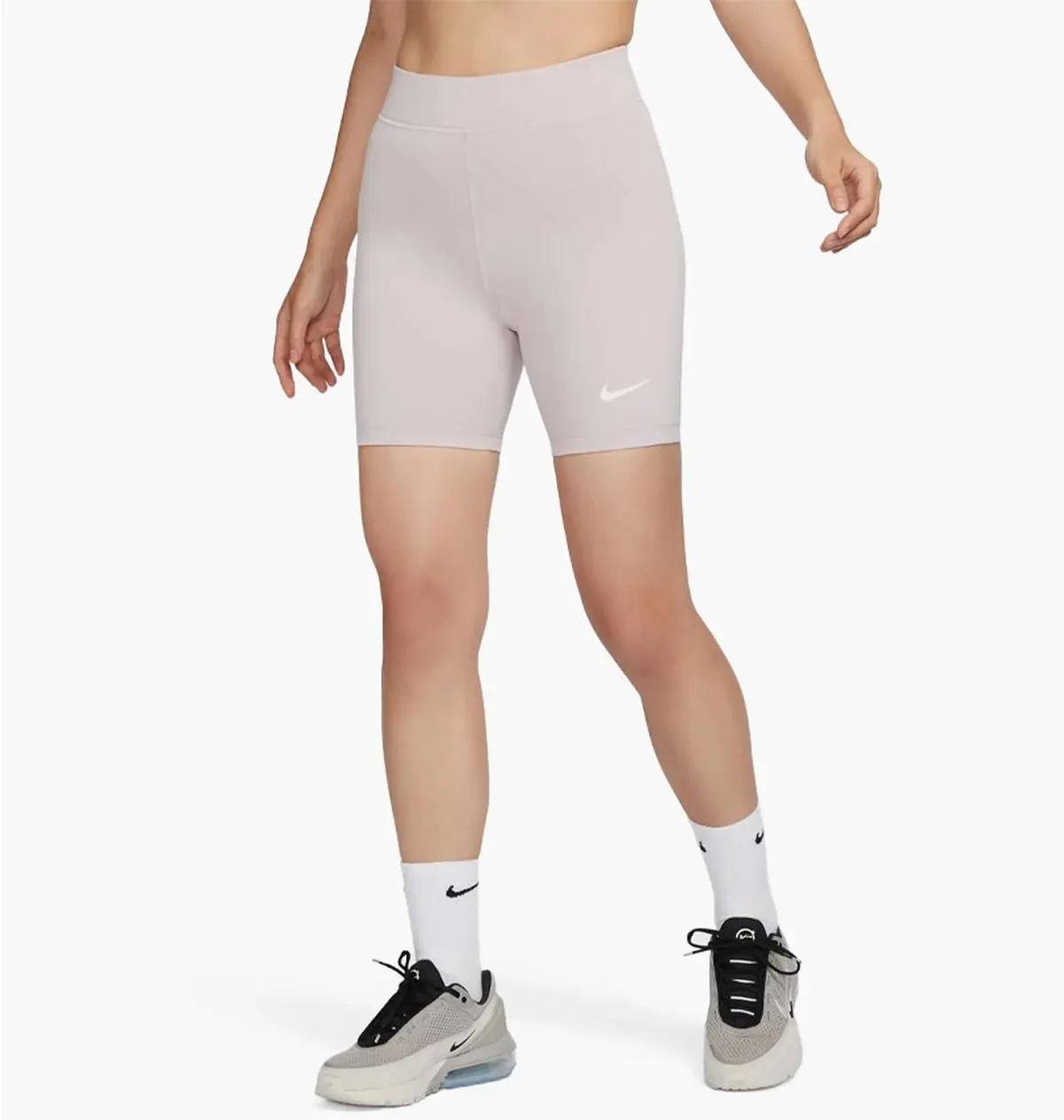 Шорты женские Nike Sportswear Classic High-Rise 8In Short
