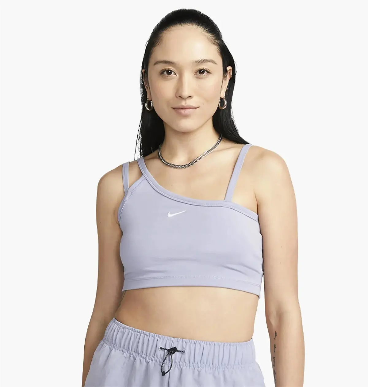 Спортивный топ женской Nike Sportswear Everyday Modern