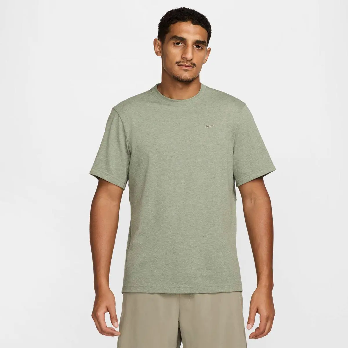 Футболка чоловіча Nike Primary Dri-Fit