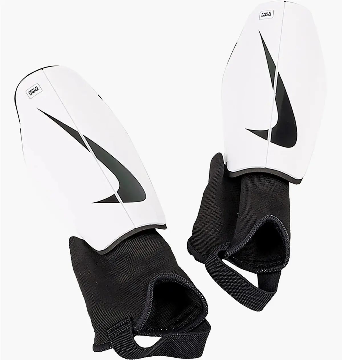 Футбольні щитки Nike Chrg Grd White/Black